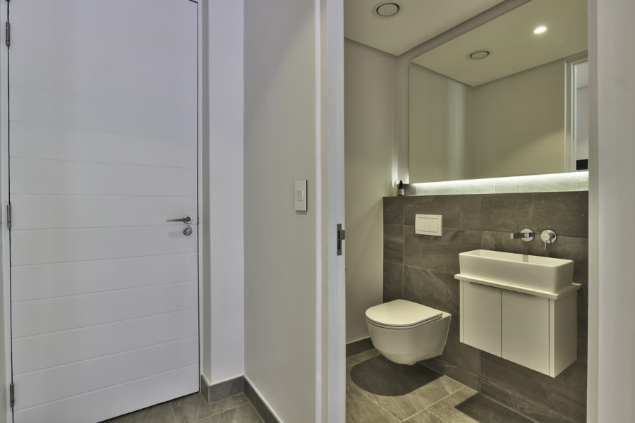 2 Bedroom Property for Sale in Cape Town City Centre Western Cape